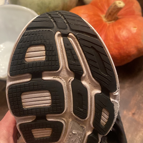 Hoka one one Bondi 7 Women’s size 9.5 - Picture 3 of 7